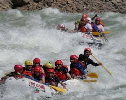 Some people are doing rafting In Rishikesh